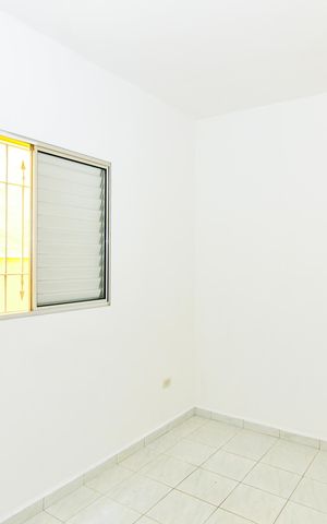 Casa para alugar com 92m², 2 quartos e 2 vagasQuarto 1