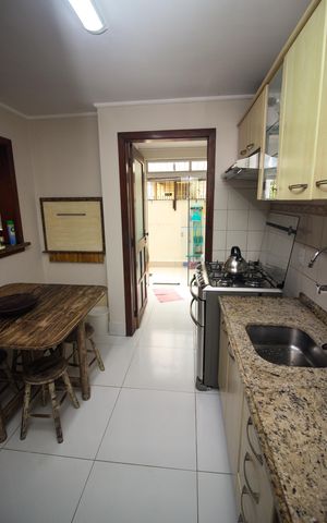Casa para alugar com 168m², 3 quartos e 3 vagas Casa para alugar com 168m², 3 quartos e 3 vagasCozinha