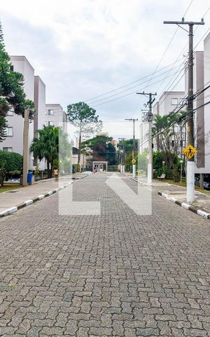 Apartamento para alugar com 64m², 3 quartos e 1 vaga