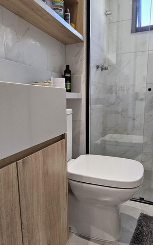 Apartamento à venda com 140m², 3 quartos e 3 vagas Apartamento à venda com 140m², 3 quartos e 3 vagasBanheiro 2