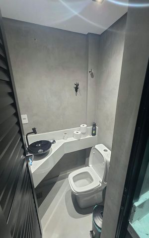 Apartamento à venda com 140m², 3 quartos e 3 vagas Apartamento à venda com 140m², 3 quartos e 3 vagasBanheiro 3