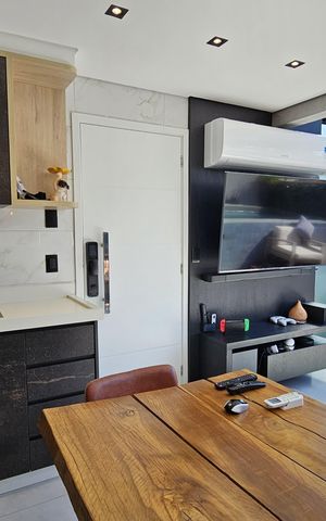 Apartamento à venda com 140m², 3 quartos e 3 vagas Apartamento à venda com 140m², 3 quartos e 3 vagasCozinha