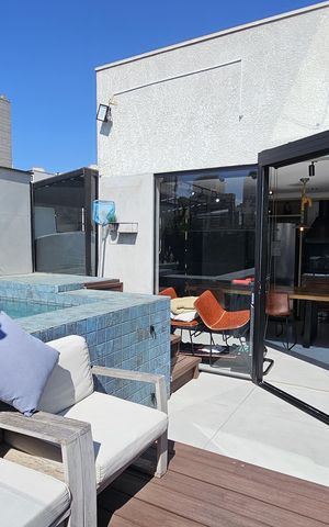 Apartamento à venda com 140m², 3 quartos e 3 vagas Apartamento à venda com 140m², 3 quartos e 3 vagasÁrea externa