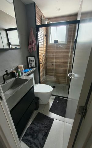 Apartamento à venda com 47m², 2 quartos e 1 vaga Apartamento à venda com 47m², 2 quartos e 1 vagaBanheiro