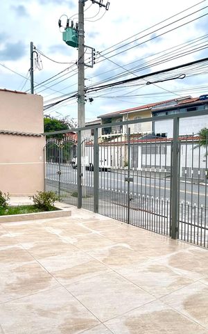 Casa para alugar com 100m², 2 quartos e 2 vagasGaragem