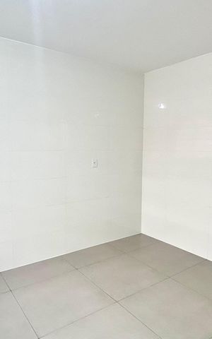 Casa para alugar com 100m², 2 quartos e 2 vagasCozinha