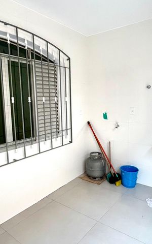 Casa para alugar com 100m², 2 quartos e 2 vagasÁrea de Serviço