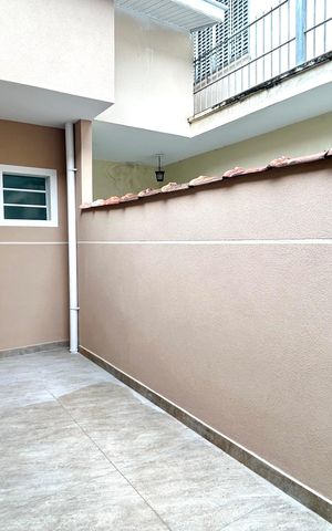 Casa para alugar com 100m², 2 quartos e 2 vagasQuintal