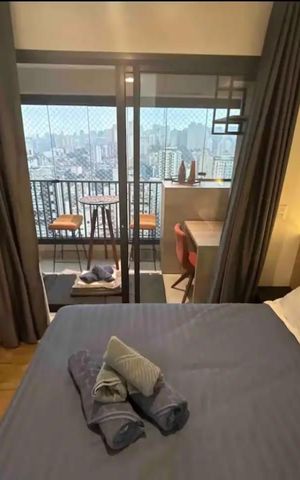 Studio à venda com 25m², 1 quarto e sem vaga Studio à venda com 25m², 1 quarto e sem vagaSala/Quarto