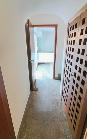 Casa para alugar com 420m², 4 quartos e 5 vagas
