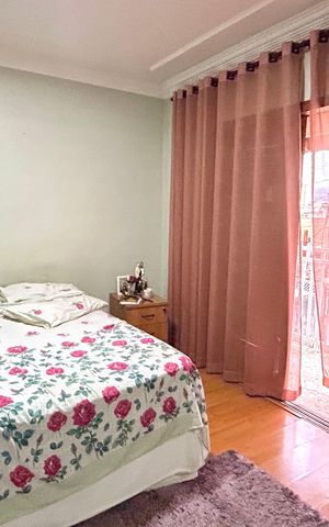 Casa à venda com 254m², 3 quartos e 2 vagasQuarto Suíte
