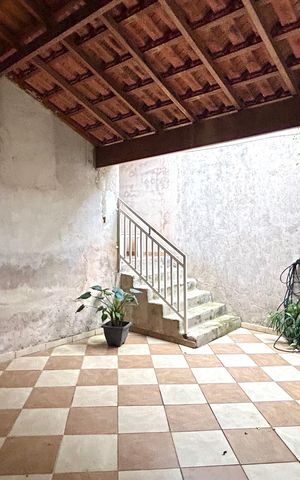 Casa à venda com 254m², 3 quartos e 2 vagasGaragem