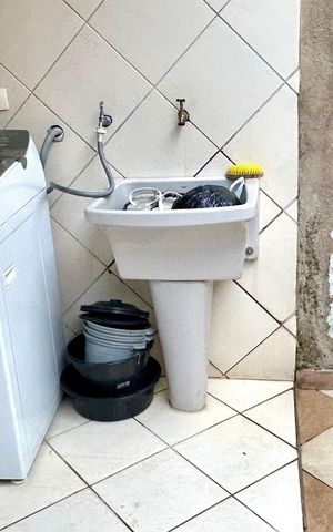 Casa à venda com 254m², 3 quartos e 2 vagasÁrea de Serviço