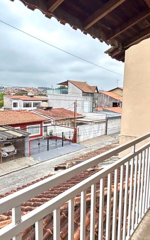 Casa à venda com 254m², 3 quartos e 2 vagasSacada da suíte 