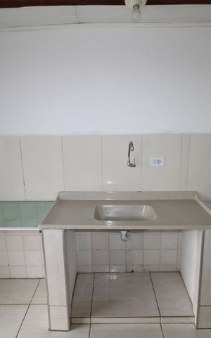 Casa para alugar com 136m², 2 quartos e 5 vagasCozinha