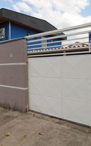 Casa para alugar com 136m², 2 quartos e 5 vagasGaragem