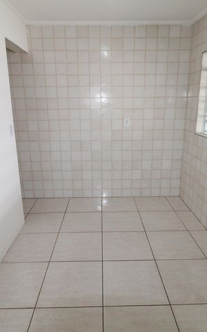 Casa para alugar com 136m², 2 quartos e 5 vagasCozinha
