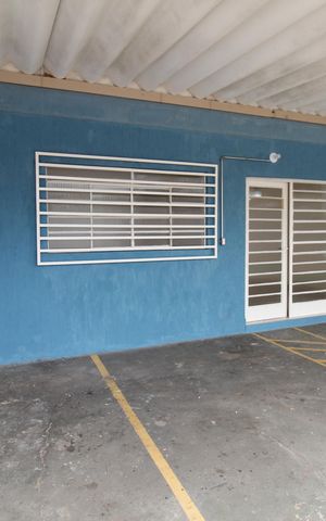 Casa para alugar com 136m², 2 quartos e 5 vagasQuintal