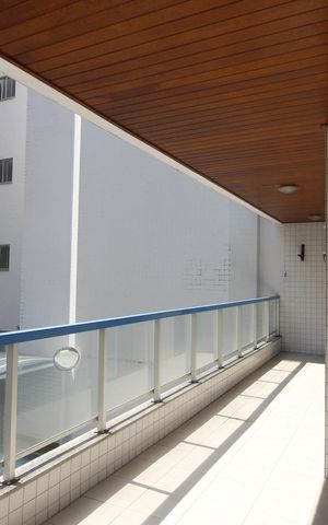 Apartamento para alugar com 153m², 3 quartos e 2 vagasVaranda
