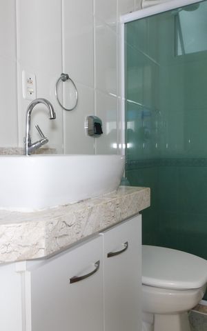 Apartamento para alugar com 153m², 3 quartos e 2 vagasBanheiro da Suíte 1