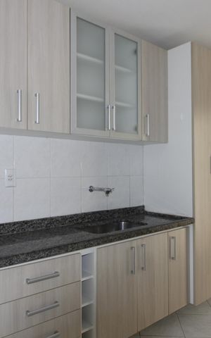 Apartamento para alugar com 153m², 3 quartos e 2 vagasCozinha