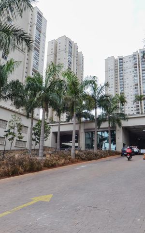 Apartamento para alugar com 56m², 2 quartos e 1 vaga Apartamento para alugar com 56m², 2 quartos e 1 vagaFachada e portaria