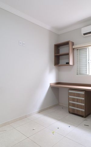 Casa para alugar com 184m², 3 quartos e 2 vagasQuarto 1