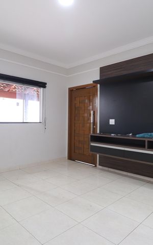 Casa para alugar com 184m², 3 quartos e 2 vagasSala