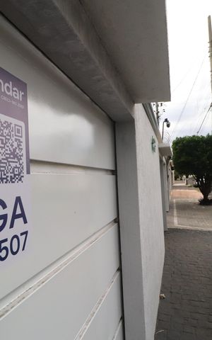 Casa para alugar com 184m², 3 quartos e 2 vagasPlaquinha