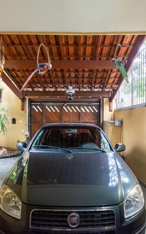 Casa à venda com 174m², 3 quartos e 2 vagas Casa à venda com 174m², 3 quartos e 2 vagasGaragem