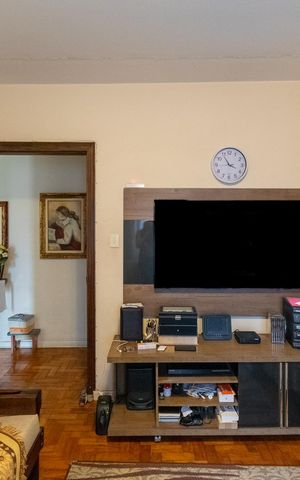 Casa à venda com 174m², 3 quartos e 2 vagas Casa à venda com 174m², 3 quartos e 2 vagasQuarto 2
