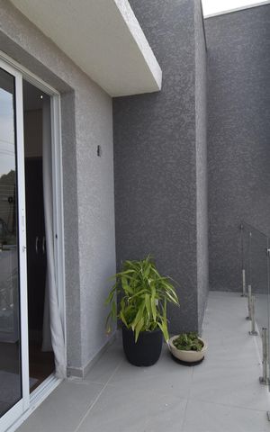 Casa à venda com 315m², 4 quartos e 6 vagasVaranda da Suíte