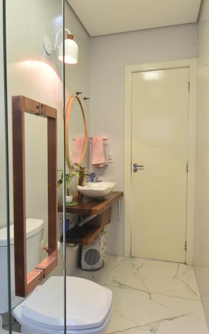 Casa à venda com 315m², 4 quartos e 6 vagasBanheiro Social