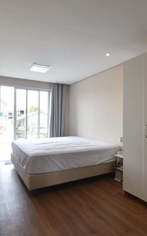 Casa à venda com 315m², 4 quartos e 6 vagasSuíte