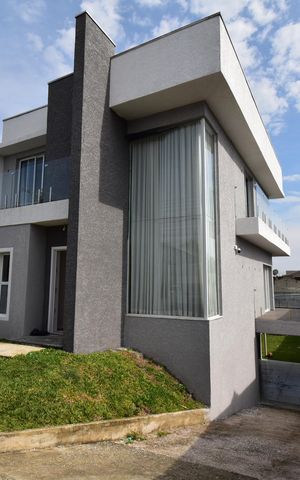 Casa à venda com 315m², 4 quartos e 6 vagasQuintal