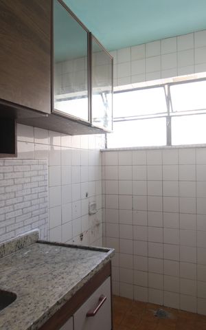 Apartamento para alugar com 60m², 2 quartos e 1 vagaÁrea de serviço