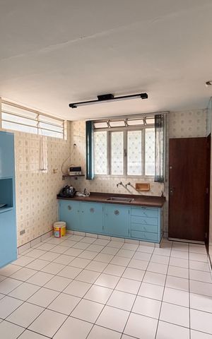 Casa para alugar com 323m², 5 quartos e 4 vagas Casa para alugar com 323m², 5 quartos e 4 vagasCozinha