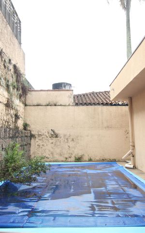 Casa para alugar com 318m², 3 quartos e 2 vagasPiscina
