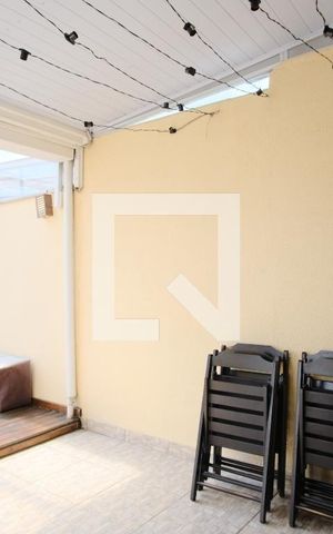 Casa de condomínio à venda com 70m², 2 quartos e 1 vaga Casa de condomínio à venda com 70m², 2 quartos e 1 vagaEspaço Gourmet