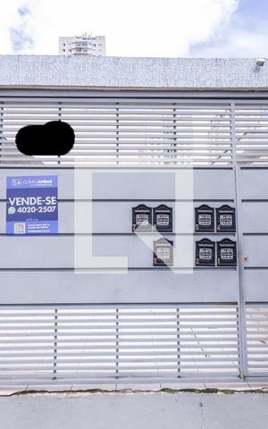 Casa de condomínio à venda com 70m², 2 quartos e 1 vaga Casa de condomínio à venda com 70m², 2 quartos e 1 vagaFachada
