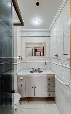 Apartamento para alugar com 74m², 3 quartos e 1 vagaBanheiro da Suíte