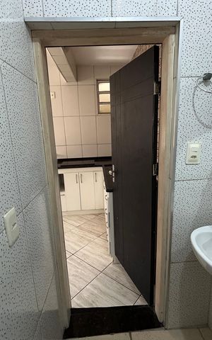 Casa para alugar com 75m², 2 quartos e sem vagaBanheiro Social