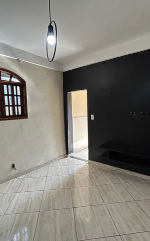 Casa para alugar com 75m², 2 quartos e sem vagaSala