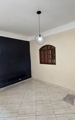 Casa para alugar com 75m², 2 quartos e sem vagaSala