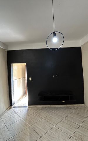 Casa para alugar com 75m², 2 quartos e sem vagaSala