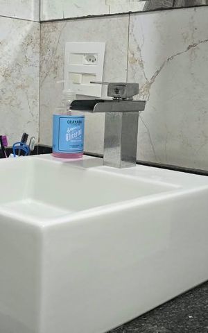 Apartamento à venda com 108m², 3 quartos e 5 vagas Apartamento à venda com 108m², 3 quartos e 5 vagasBanheiro Social