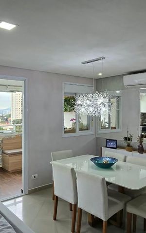 Apartamento à venda com 108m², 3 quartos e 5 vagas Apartamento à venda com 108m², 3 quartos e 5 vagasSala