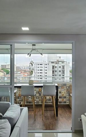 Apartamento à venda com 108m², 3 quartos e 5 vagas Apartamento à venda com 108m², 3 quartos e 5 vagasSala