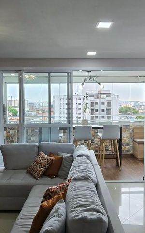 Apartamento à venda com 108m², 3 quartos e 5 vagas Apartamento à venda com 108m², 3 quartos e 5 vagasSala