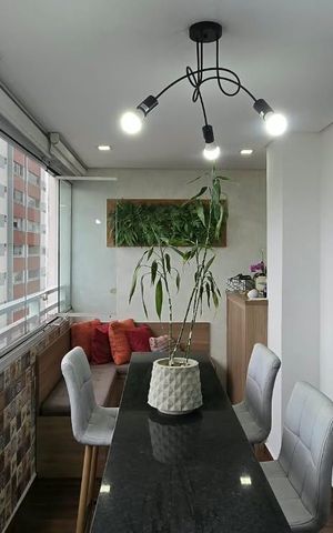 Apartamento à venda com 108m², 3 quartos e 5 vagas Apartamento à venda com 108m², 3 quartos e 5 vagasVaranda gourmet